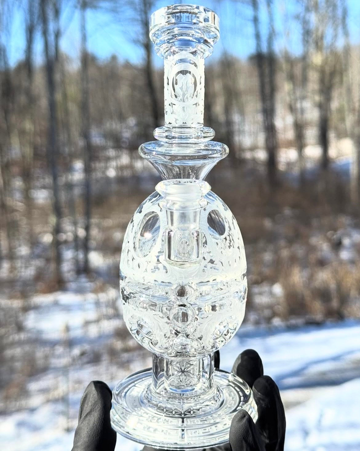 Carved Mini Fab Egg Mothership Glass